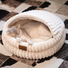 Indoor cat hole bed, washable covered cat bed